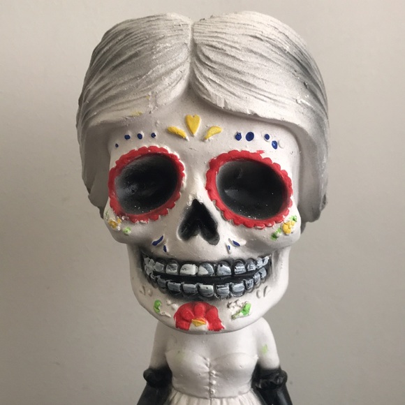 Day of the Dead Woman Alcansia de Yeso / Piggy Bank - Picture 2 of 7